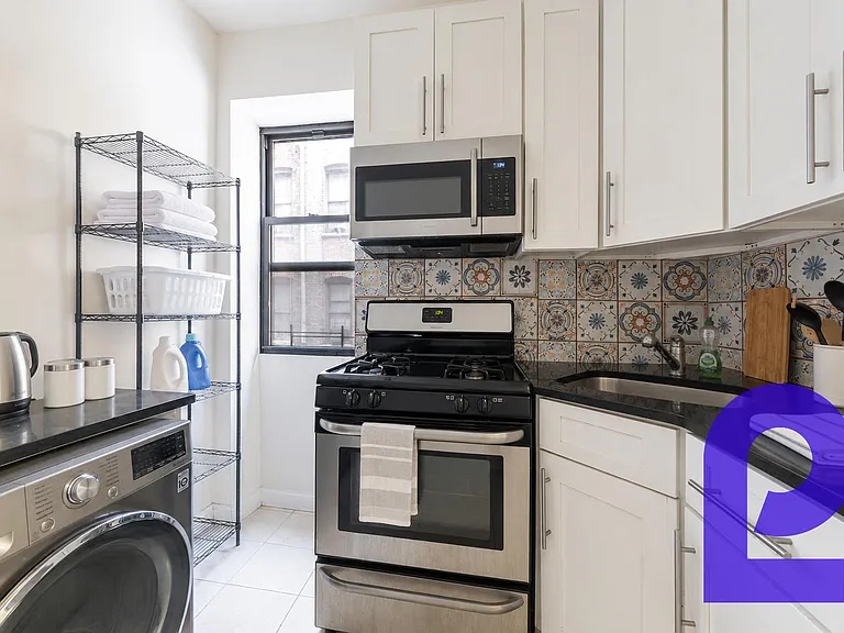 557 W 144th St #1C — Photo 3