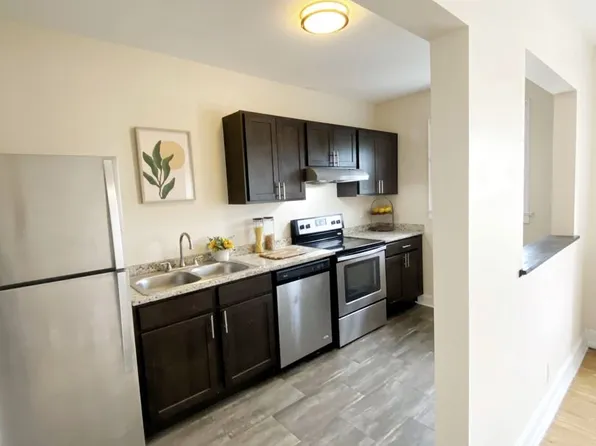 Huntley, 409 Stolp Ave APT 202, Syracuse, NY 13207