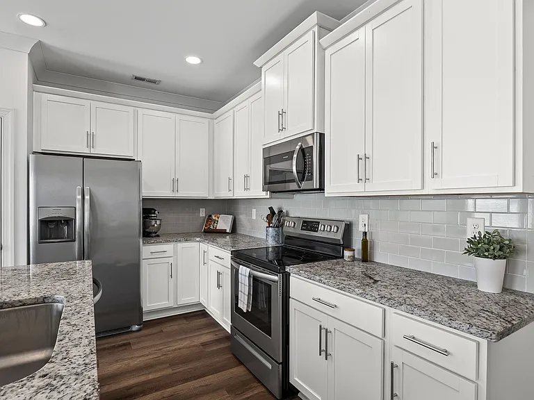 263 Keener Blvd — Photo 8