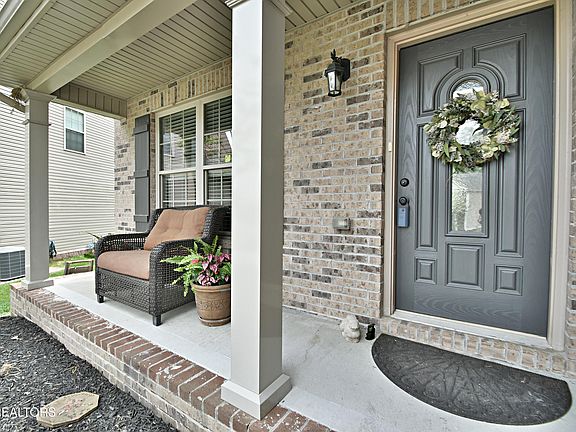 3rd image of 1886 Hidden Deer Ln