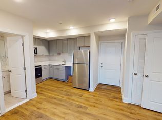 232 Hamilton St NW #208, Washington, DC 20011