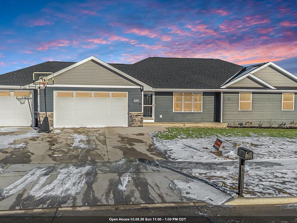 1st image of 3220 S Weiler Rd