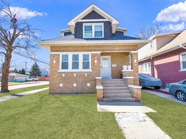 1838 S 20th Ave, Maywood, IL 60153
