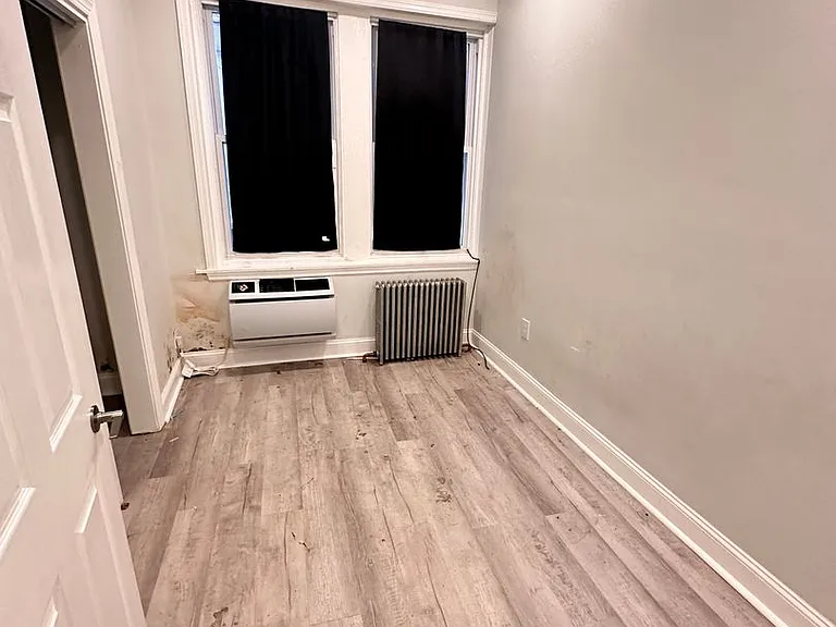 4931 Walnut Street — Photo 8