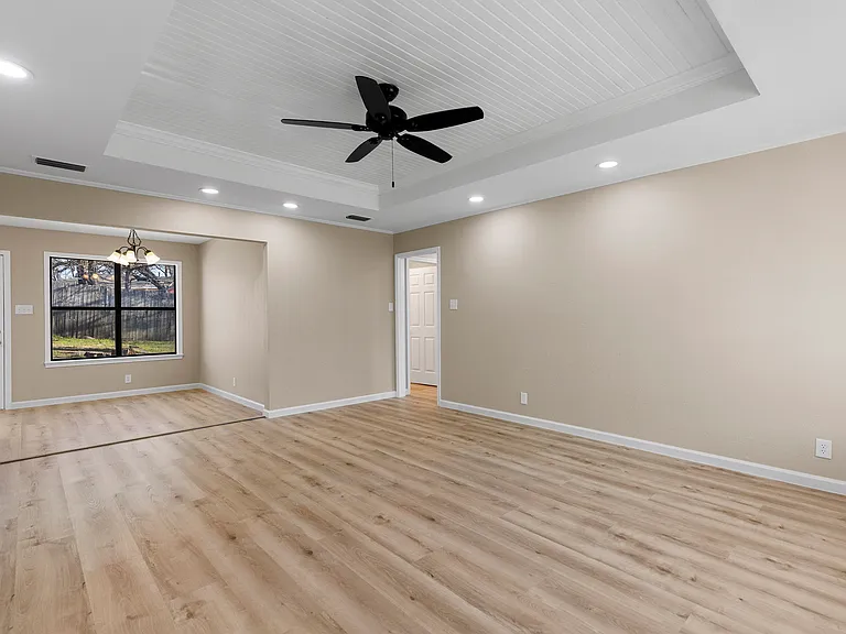 1623 W Parnell St — Photo 4
