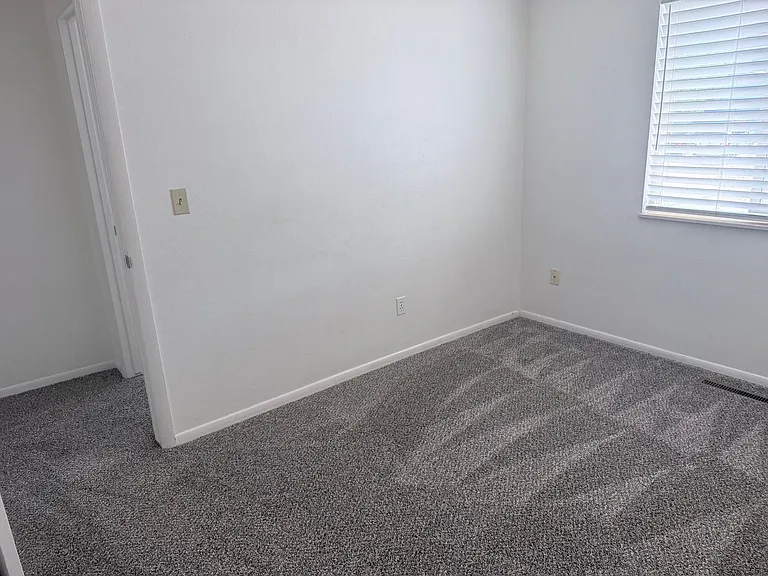 5710 Eldora Dr — Photo 16