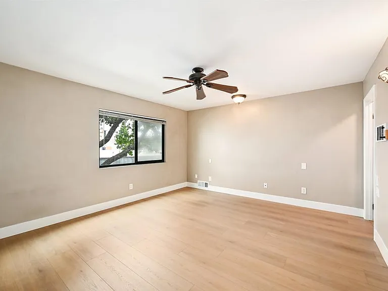 3215 Midway Dr #703 — Photo 7