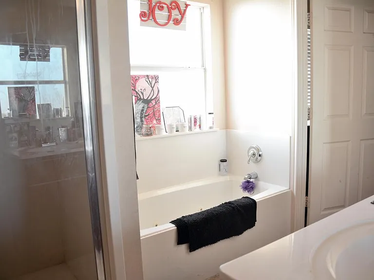 123 Castleridge Dr #A — Photo 8