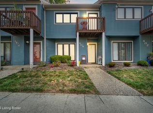 404 Ledgeview Park Dr, Louisville, KY
