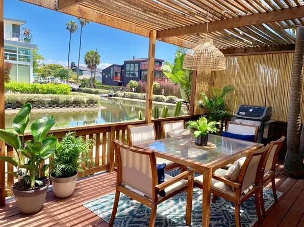 2505 Strongs Dr, Venice, CA 90291
