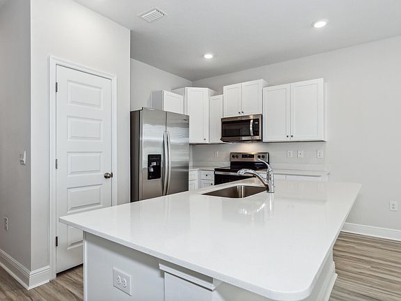 2nd image of 5685 Stellarjay St #5685