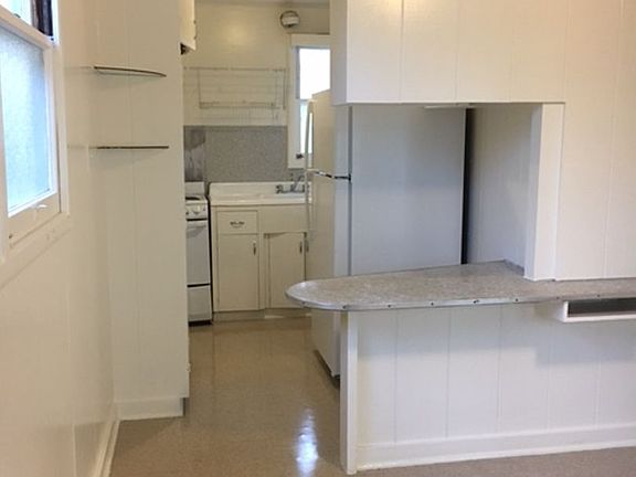 2nd image of 738 University Ave #B