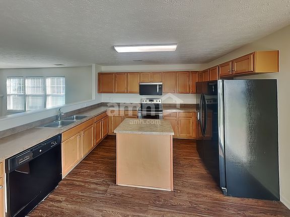 5th image of 334 Stewart Springs Dr