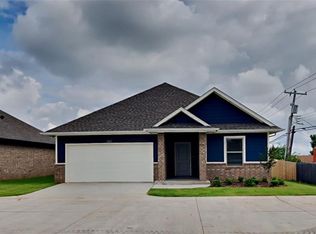 6933 Labelle Dr, Oklahoma City, OK 73132
