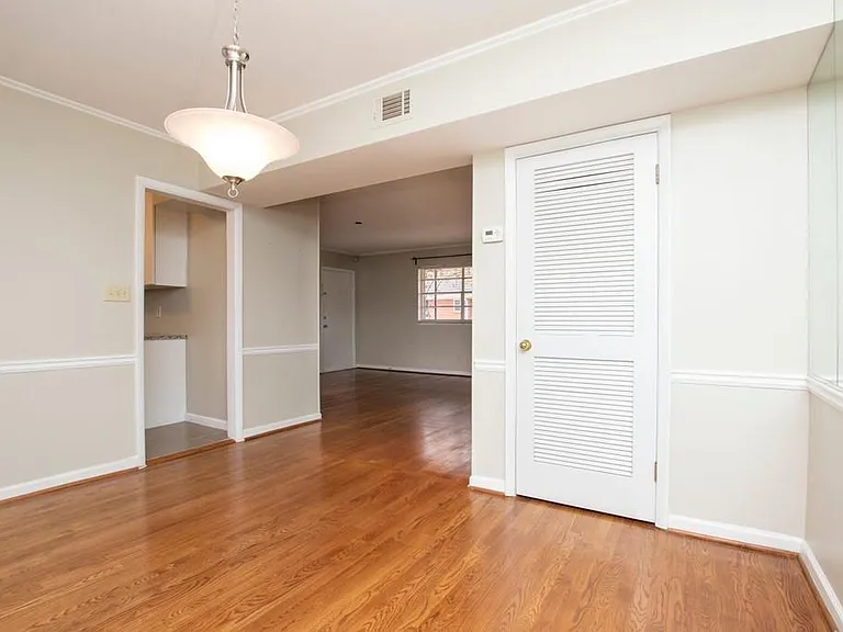 3660 Peachtree Rd NE #E4 — Photo 8
