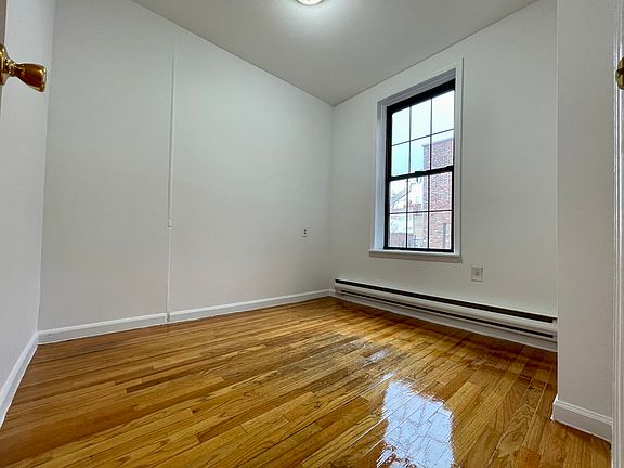 5th image of 312 W 15th St #30F