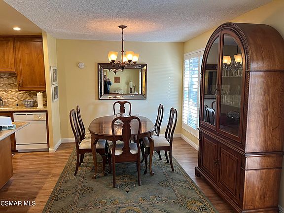 4th image of 324 Chestnut Hill Ct APT 12