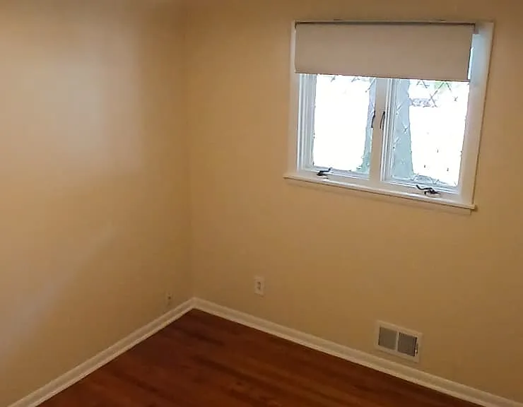 8301 Floyd St — Photo 38