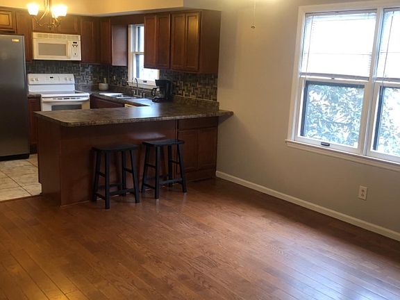 5th image of 3339 Wood Valley Ct