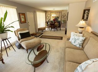 2101 Fountain View Dr APT 56, Houston, TX 77057