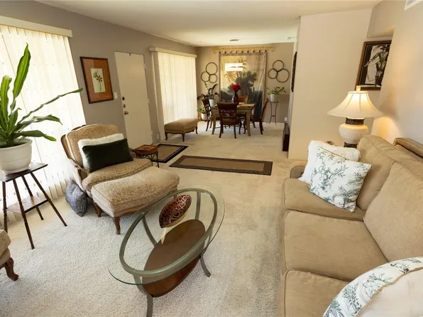 2101 Fountain View Dr APT 56, Houston, TX 77057