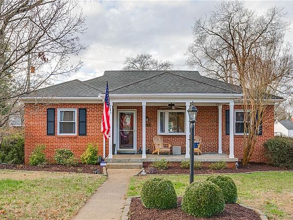 2nd image of 3117 Grantland Dr