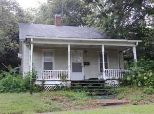806 Walnut St, Valley Falls, KS 66088