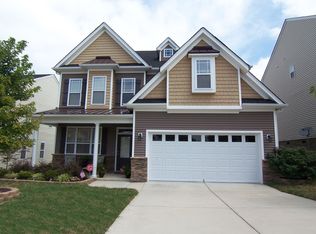 3201 Groveshire Dr, Raleigh, NC 27616