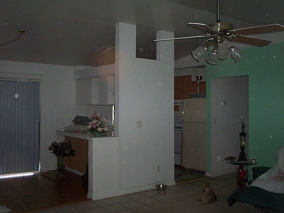 4th image of 2123 NW 15th St