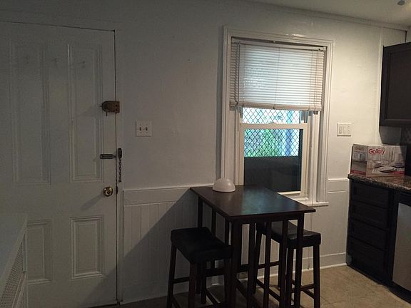 5th image of 3630 Midvale Ave Floor 1