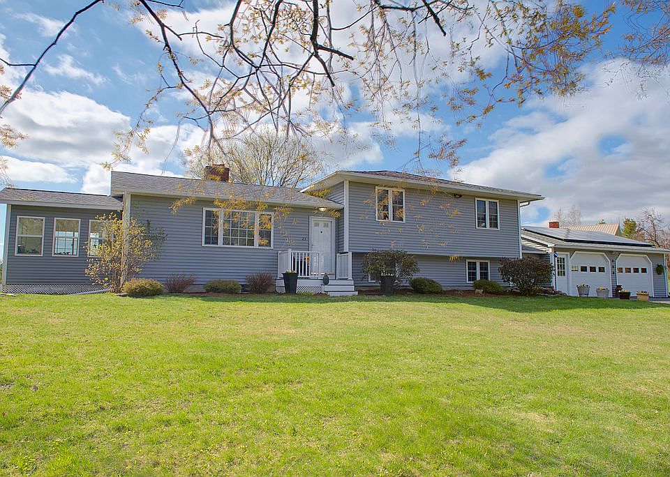 23 Maple Ridge Road