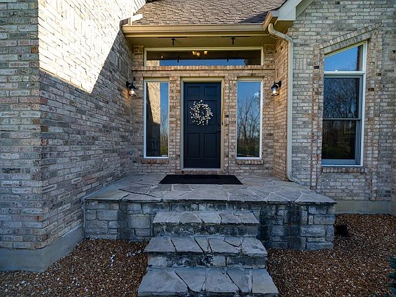 2nd image of 2891 Timbercreek Dr
