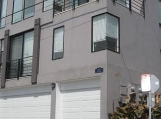 1140 Ocean Dr, Manhattan Beach, CA 90266
