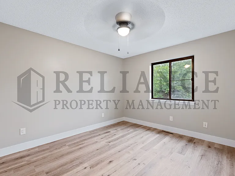 6908 W Oneil St — Photo 20