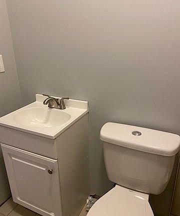 Personal bathroom 2