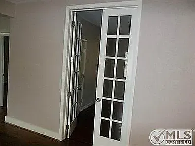 1009 N Preston St — Photo 8