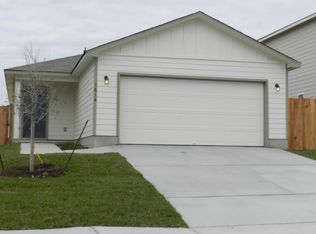 1614 Decano Ln, Laredo, TX 78046