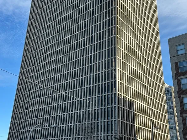 6700 S South Shore Dr APT 9J, Chicago, IL 60649