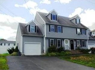 42 Comet Rd #42, Methuen, MA 01844