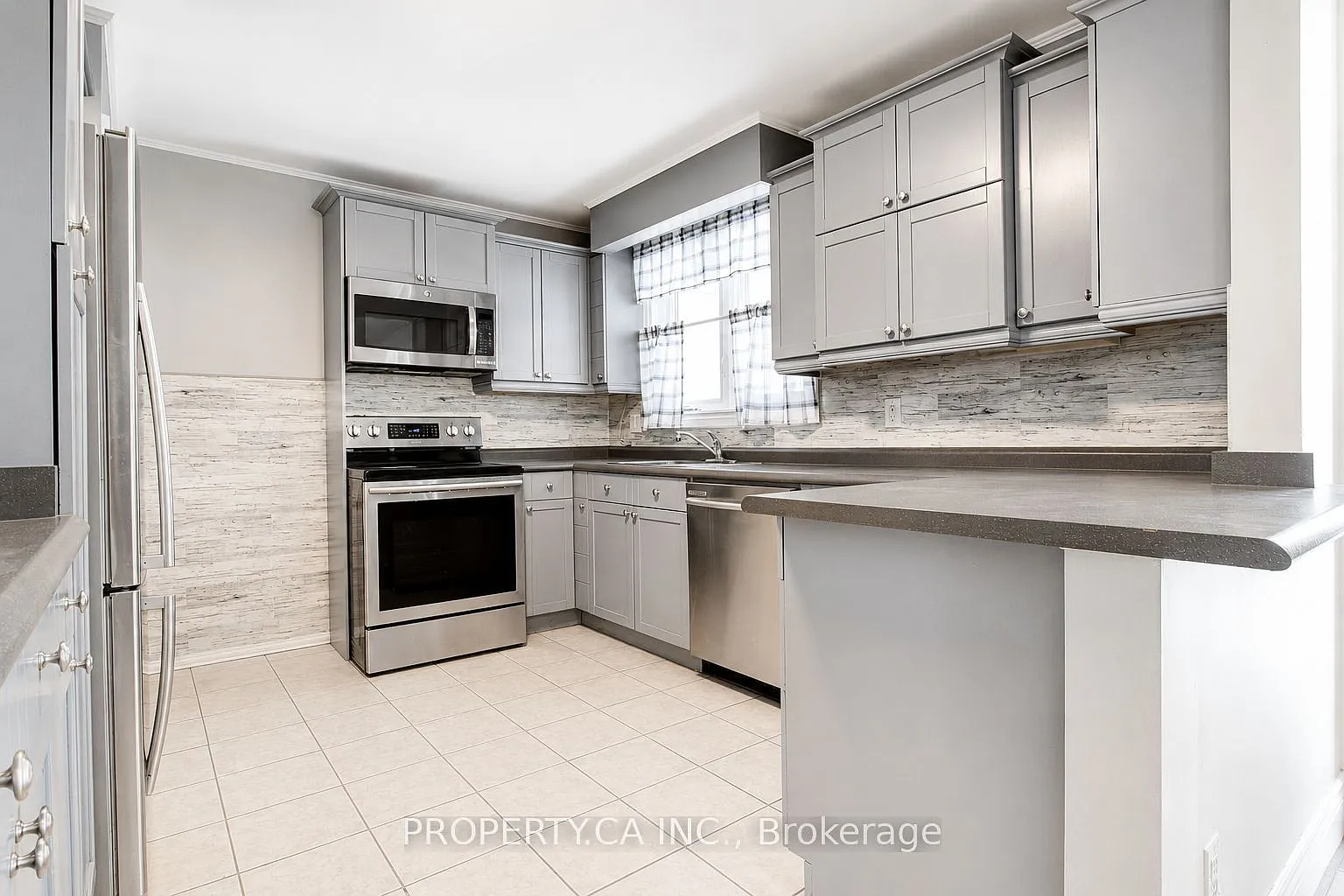 2 bed, $2,999 — Photo 2
