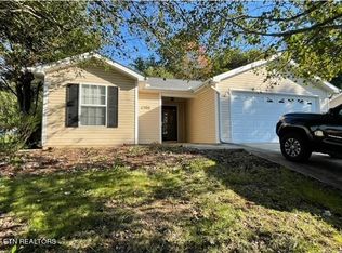 6500 Hugh Willis Rd, Powell, TN 37849