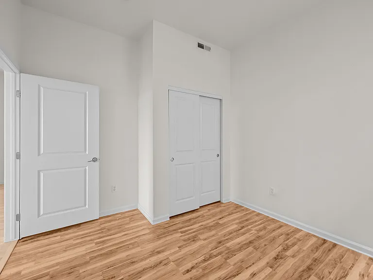 1489 Steele St #201 — Photo 27