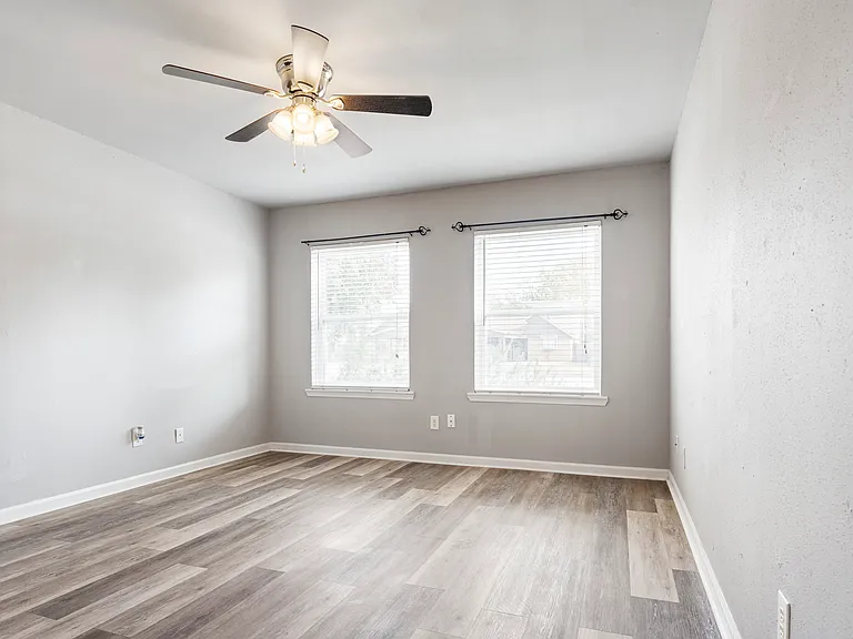 208 Wilshire Dr #208A — Photo 4