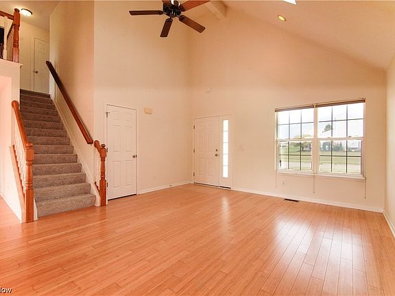 3rd image of 9766 Pebble Beach Ln