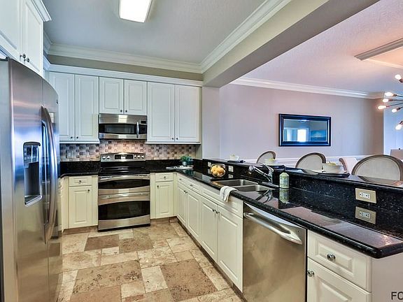 5th image of 60 Surfview Dr