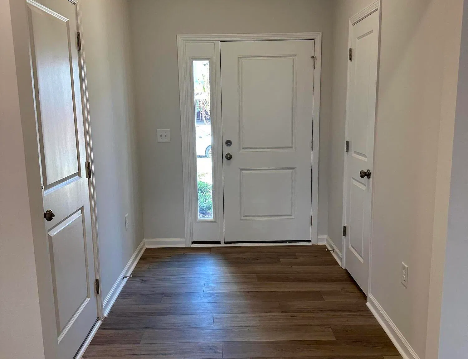3 bed, 2.5 bath, 1558 sqft, $1,895 — Photo 3