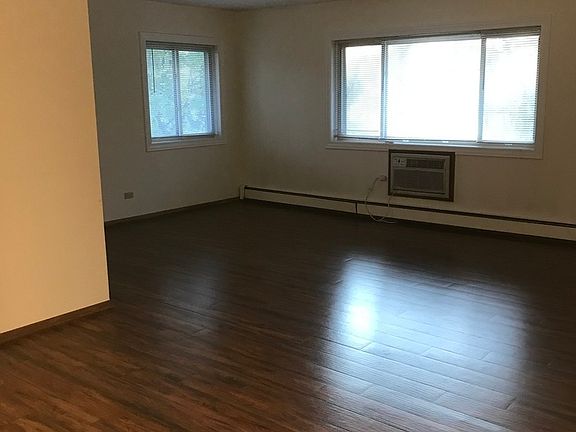 5th image of 709 W Park Ave APT 209