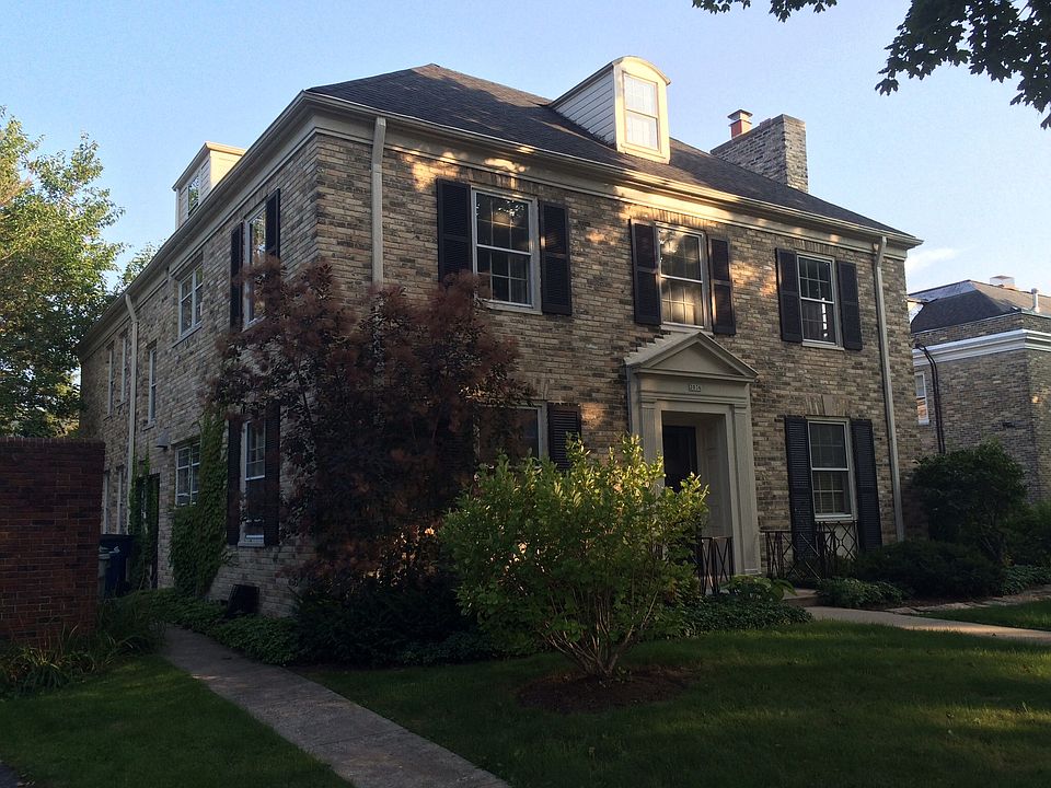 1st image of 2036 N Lake Dr #1