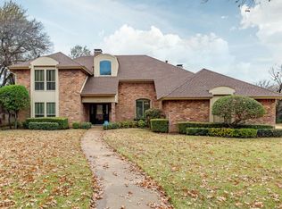 3907 N Shadycreek Dr, Arlington, TX 76013