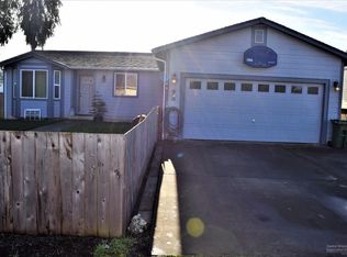 1268 Ostrander Ln, Cottage Grove, OR 97424